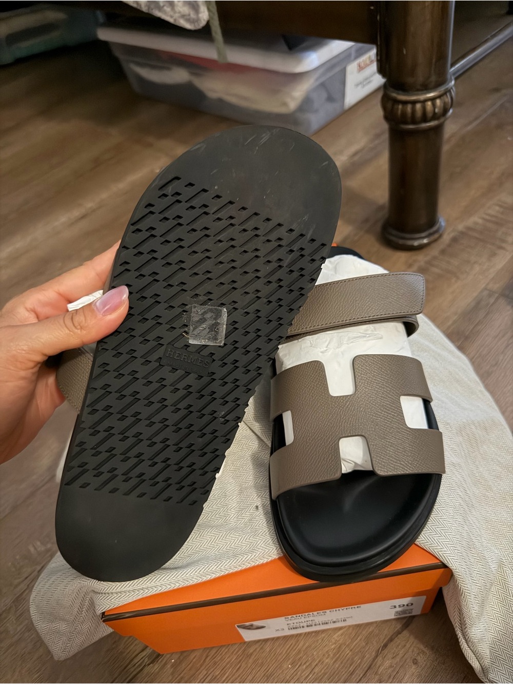 Hermes Chypre Sandal in Brown and Black - Picture 7 of 8